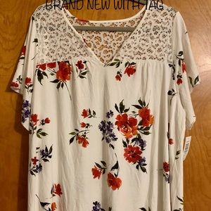 Torrid NWT Floral Shirt